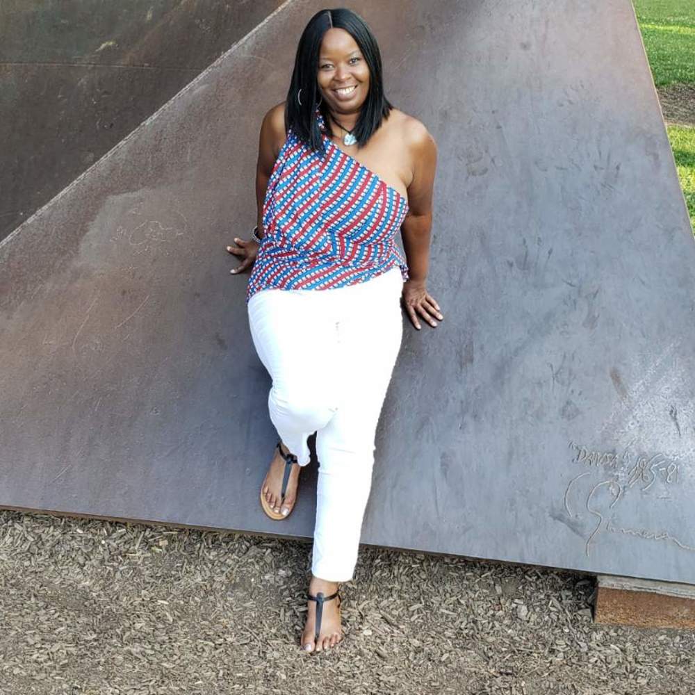 Meet your Posher, Pamela